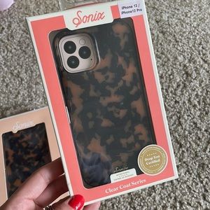 Sonix Phone case and portable charger in brown tort 🤎